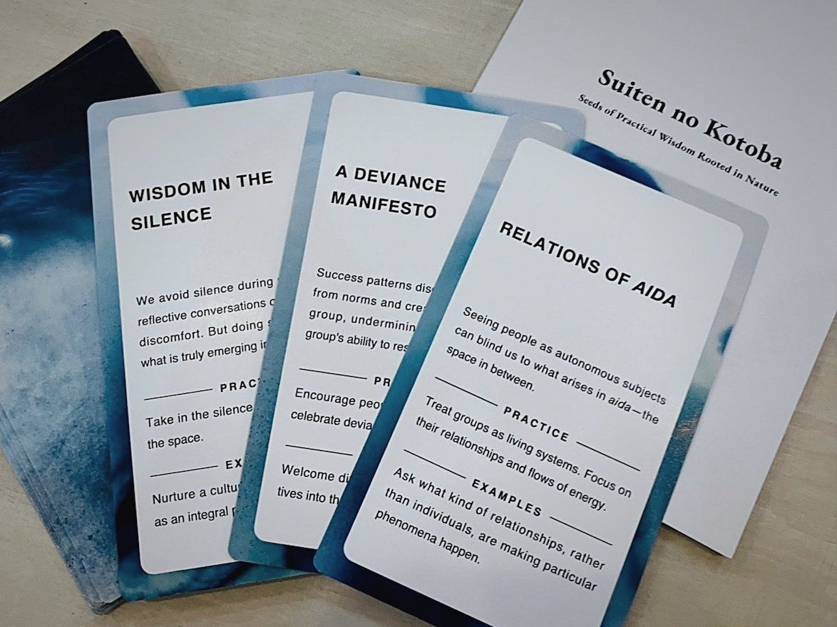 The Words of Suiten cards and booklet (English edition)