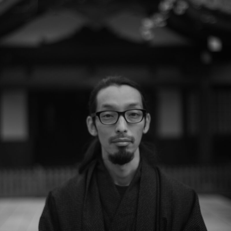 小林泰紘